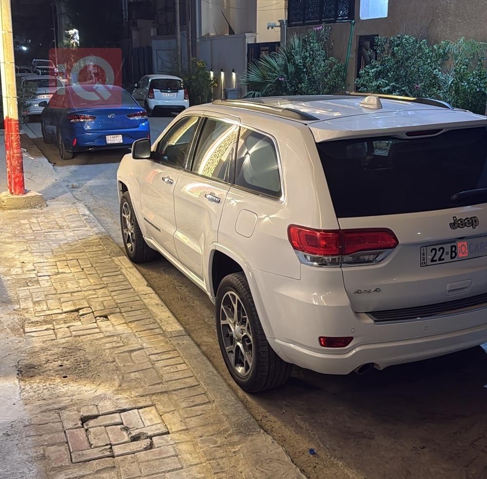 جيب جراند شيروكي